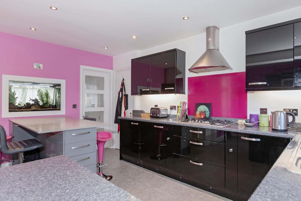 Lancing Close 18.jpg