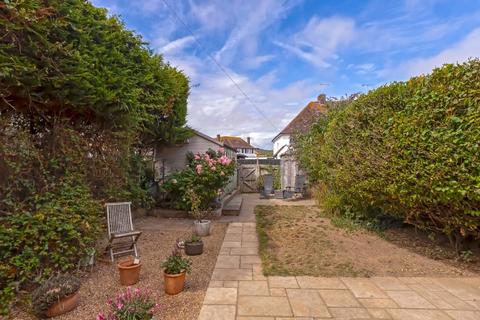 Lancing Close, Lancing