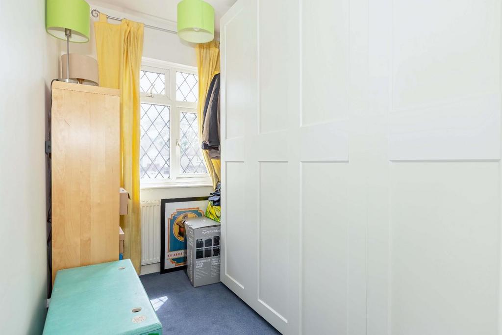 Lancing Close 2.jpg