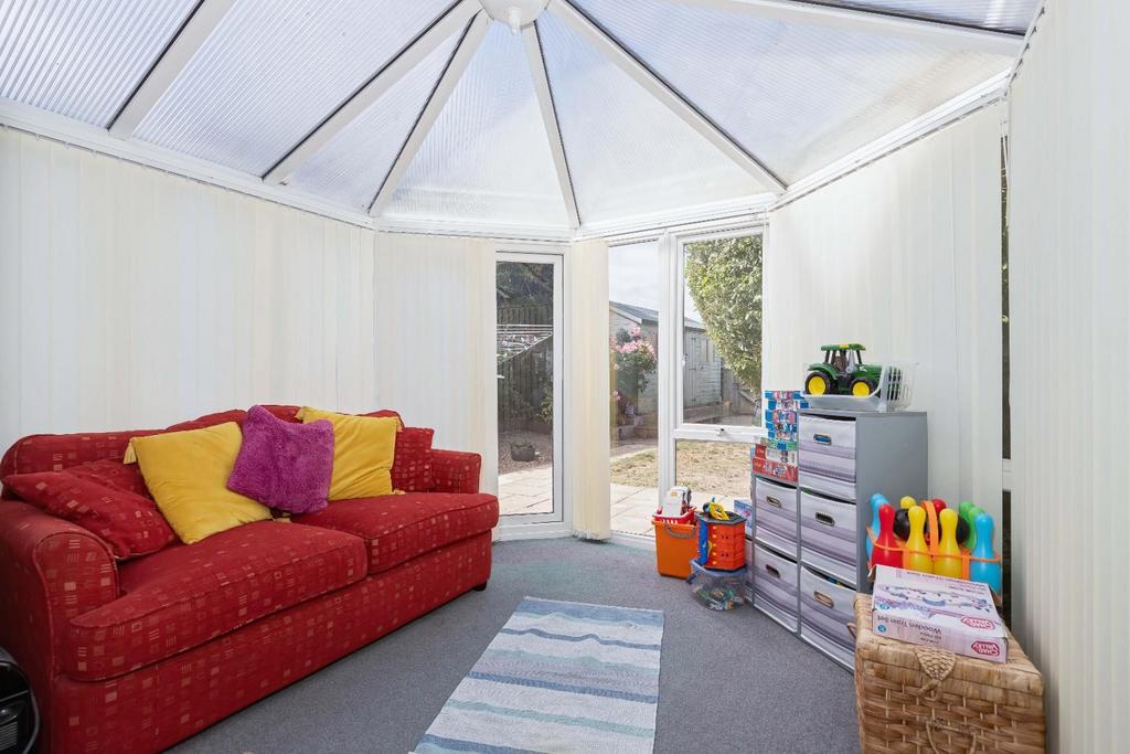 Lancing Close 15.jpg