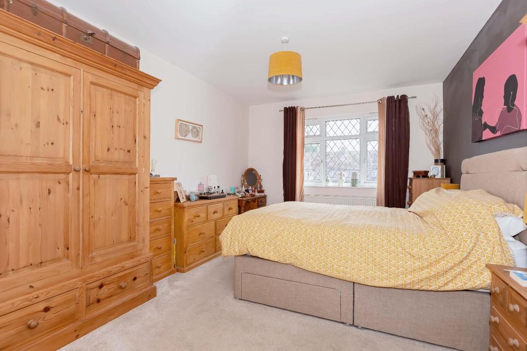 Lancing Close 5.jpg
