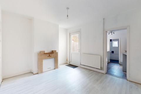 3 bedroom terraced house for sale, Dover Road, Northfleet, Gravesend, DA11