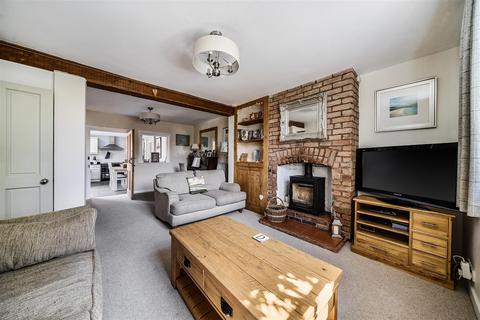 Picardy Church Road, Whimple, Exeter, EX5 2SZ