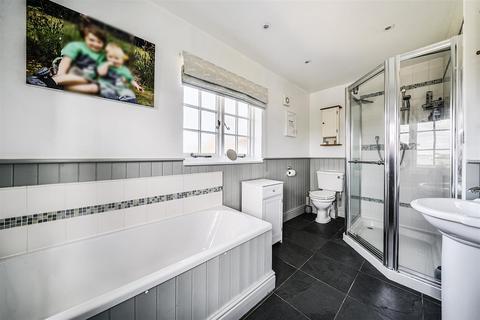 Picardy Church Road, Whimple, Exeter, EX5 2SZ
