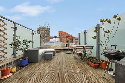 1 bedroom penthouse for sale, Hackney Road,Shoreditch, E2