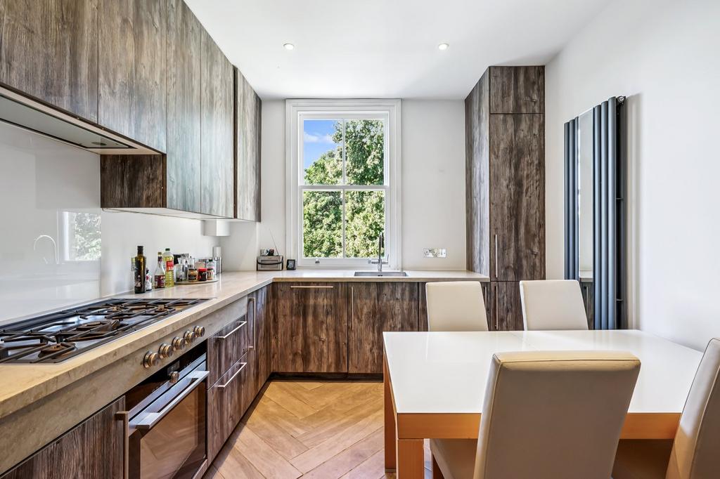 Kitchen / Dining