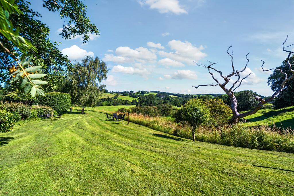 Gardens & Grounds
