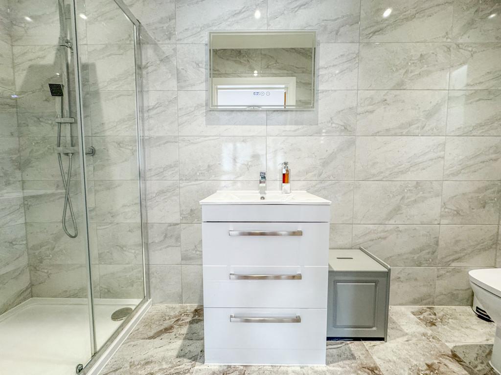 En suite 1