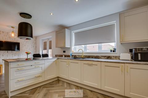 34 Samian Close, Worksop, S81 7FG