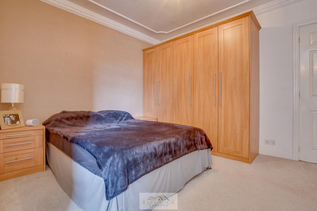 Bedroom 1.4