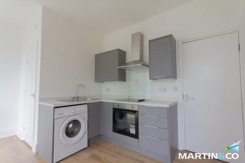 Studio to rent, Middleton Hall Road, Kings Norton, Birmingham