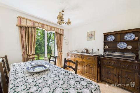 undefined, Buxton Road, Ashbourne
