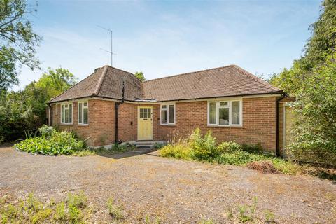 2 bedroom detached bungalow for sale, Green Lane, Ascot
