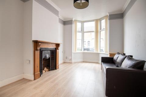 3 bedroom house to rent, Alexandra Road, Wellingborough