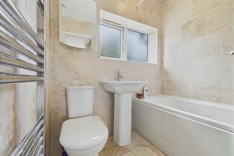 3 bedroom semi-detached house for sale, Oakwood Road West, Broom Valley