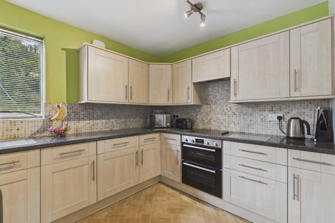 3 bedroom semi-detached house for sale, Oakwood Road West, Broom Valley