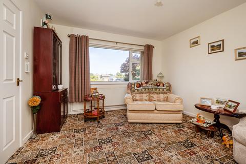 undefined, Russell Close, Norfolk NR23