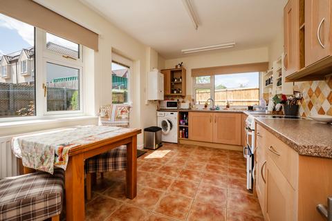 undefined, Russell Close, Norfolk NR23