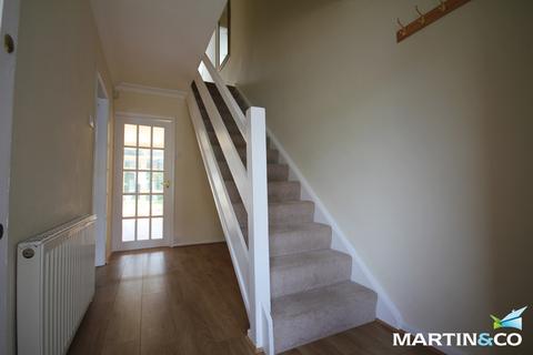2 bedroom terraced house to rent, Victoria Road, Harborne, B17