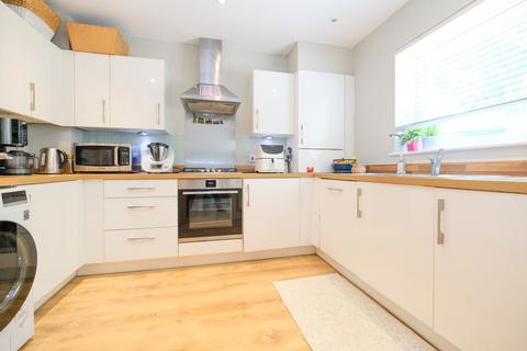17 Cuckmere Way, Orpington, BR5 4FH