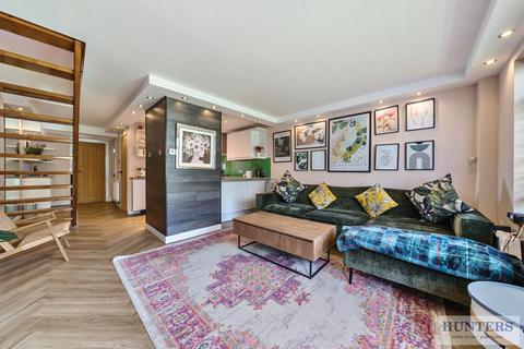 5 Monks Close, London, SE2 0QJ
