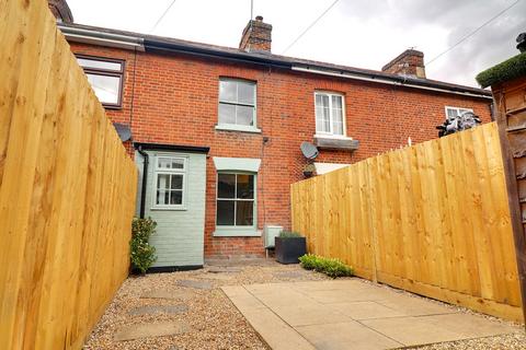 2 bedroom cottage to rent, Nursery Road, Bishop's Stortford, CM23