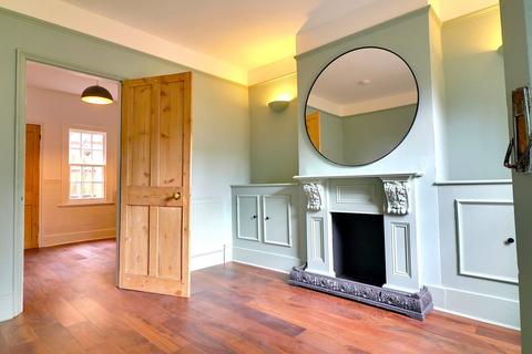 2 bedroom cottage to rent, Nursery Road, Bishop's Stortford, CM23