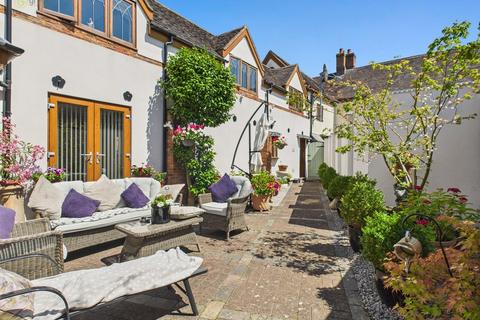 5 bedroom detached house for sale, Bridge Street, Tamworth B78