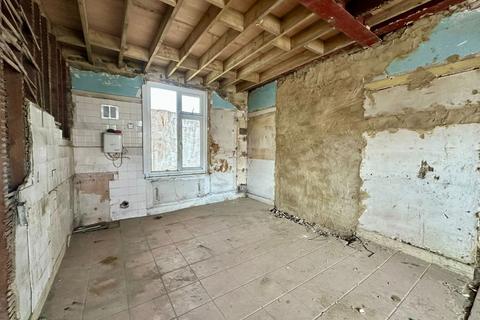 44 Tollington Road, London, N7 6PG