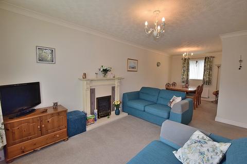 3 bedroom end of terrace house for sale, Silver Meadows, Barton