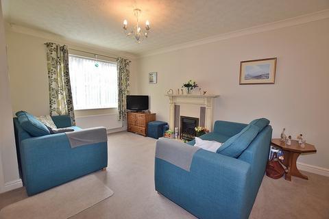 3 bedroom end of terrace house for sale, Silver Meadows, Barton