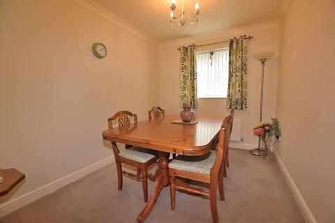 3 bedroom end of terrace house for sale, Silver Meadows, Barton