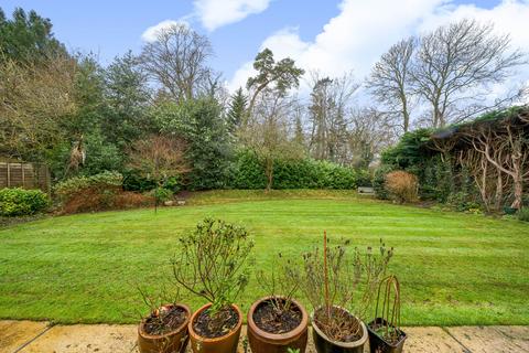 4 bedroom detached house for sale, The Ridings, East Horsley, Leatherhead, KT24 5BN