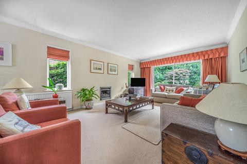 4 bedroom detached house for sale, The Ridings, East Horsley, Leatherhead, KT24 5BN