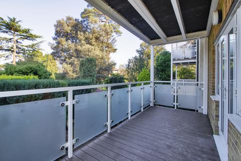 3 bedroom apartment for sale, Sandrock Road, Tunbridge Wells TN2
