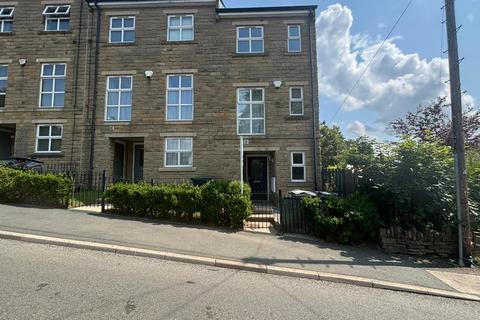 3 bedroom townhouse for sale, James Street, Thornton, Bradford