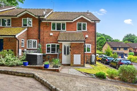 undefined, Shaftesbury Mount, Camberley GU17
