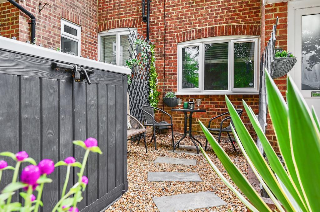 15 Shaftesbury Mount (13)