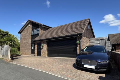 20 Apple Tree Close, Bromyard, HR7 4UL