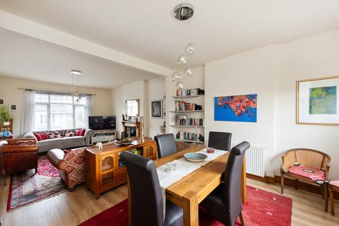 3 bedroom apartment for sale, Cavendish Road, London N4