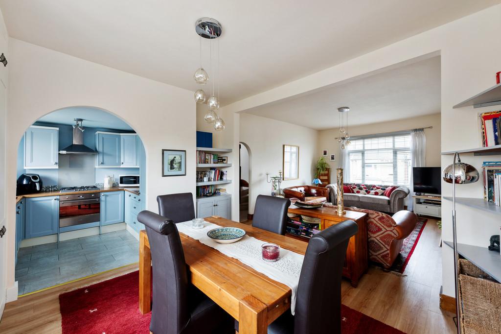 100320254 WWHRS FFF 24 Cavendish Road N4 1 RT 025
