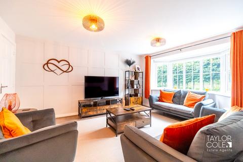 4 bedroom detached house for sale, Eusden Close, Tamworth