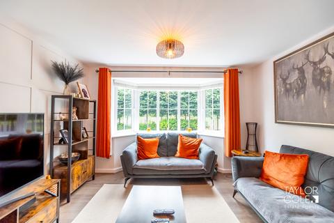 4 bedroom detached house for sale, Eusden Close, Tamworth