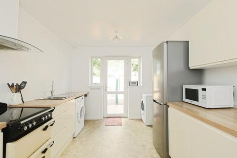 2 bedroom bungalow for sale, Hawthorne Avenue, Sheffield S25