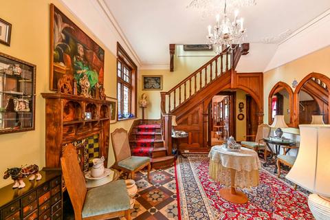11 bedroom detached house for sale, Ashley Road, Epsom, KT18