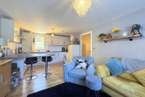 2 bedroom apartment for sale, Wakefield Road, Drighlington BD11