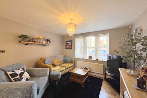 2 bedroom apartment for sale, Wakefield Road, Drighlington BD11