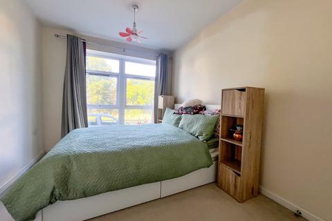 2 bedroom apartment for sale, Wood Street, Patchway, Bristol, Gloucestershire, BS34