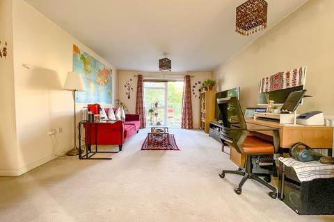 2 bedroom apartment for sale, Wood Street, Patchway, Bristol, Gloucestershire, BS34