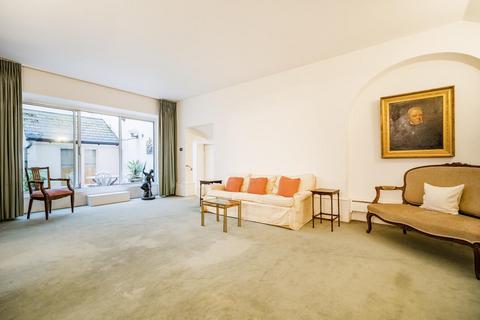 4 bedroom flat for sale, Lancaster Gate, Bayswater, London, W2